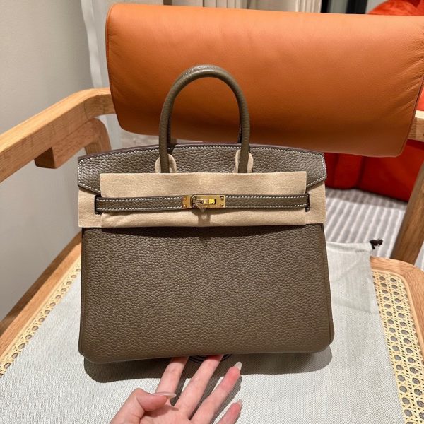Hermès Birkin 25 Etoupe Togo Gold Hardware 1