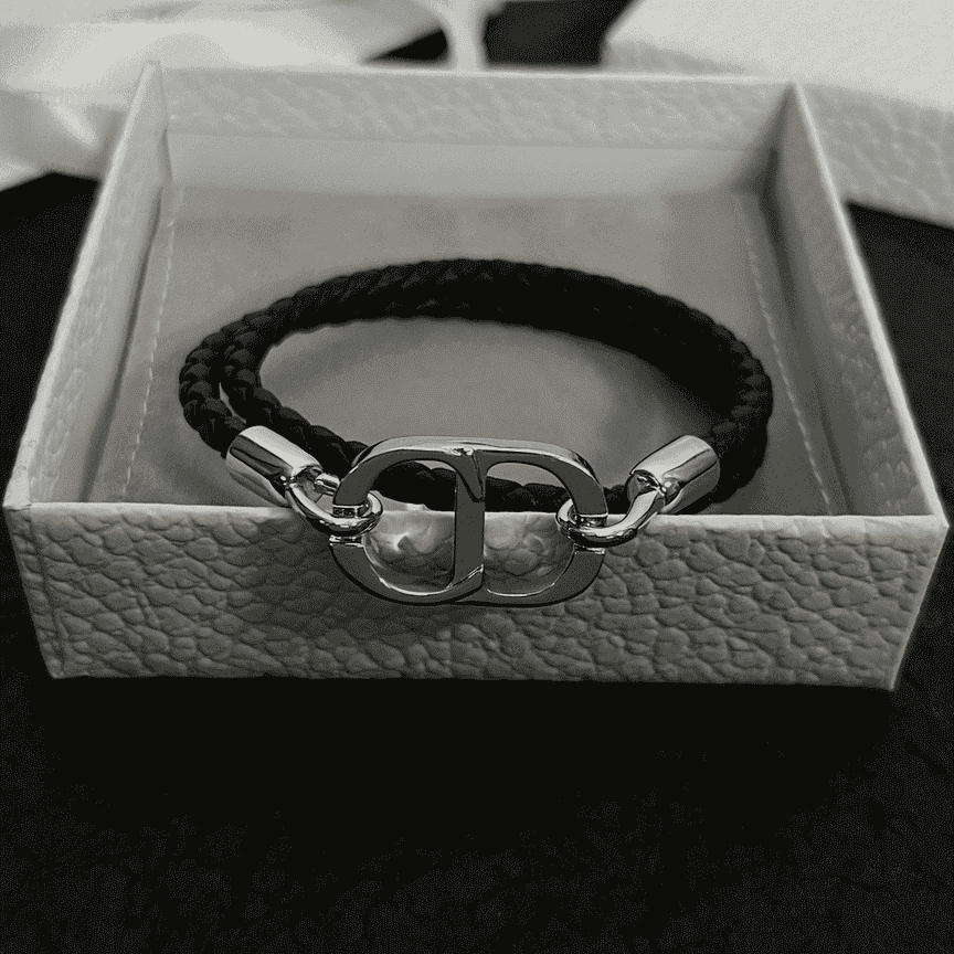 6c32c8a7a28090a33c53ba8264b1d851