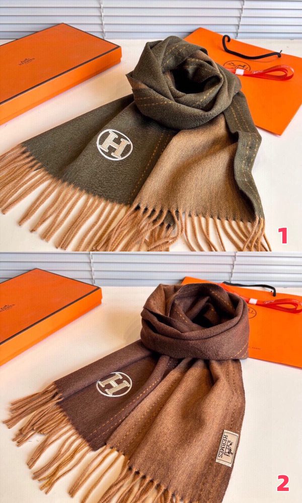 Hermès Ripple-patterned Cashmere scarf 35x200cm