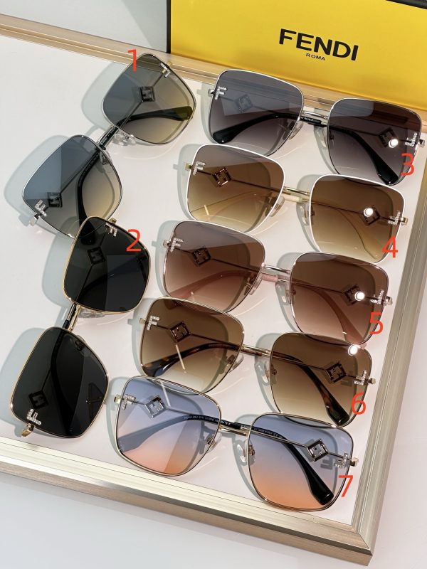 Fendi Glasses FE40149U 58-19-140