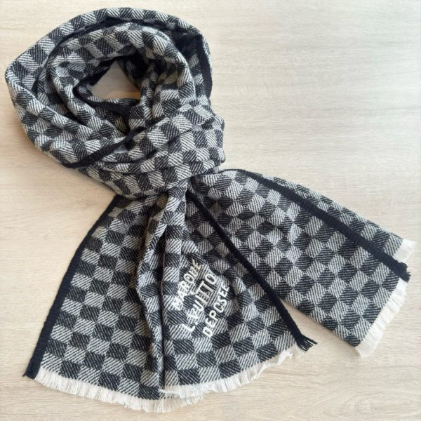 Louis Vuitton Check scarf 45x190cm 3