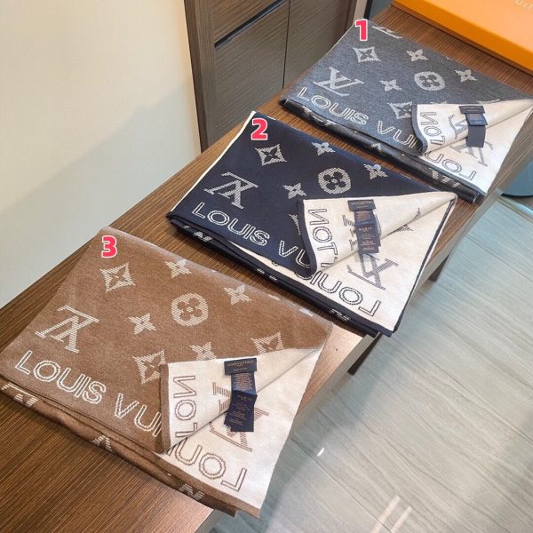 Louis Vuitton scarf 32x180cm 2