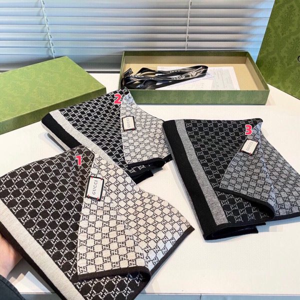 Gucci scarf 32x180cm 1
