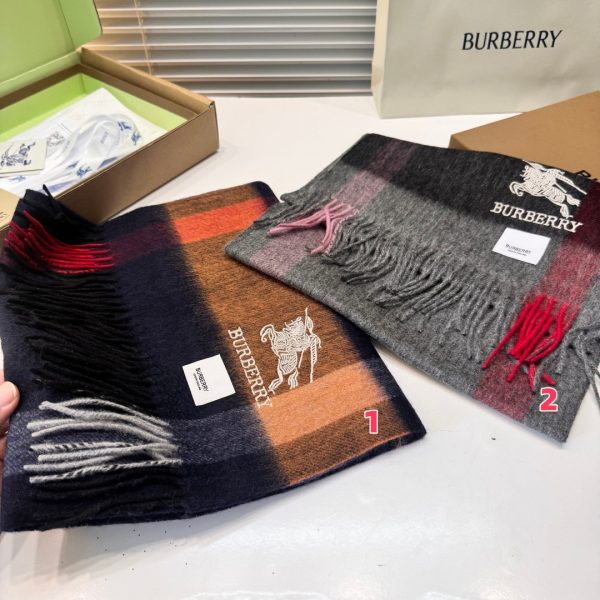 Burberry scarf 30x180cm 100% cashmere 1