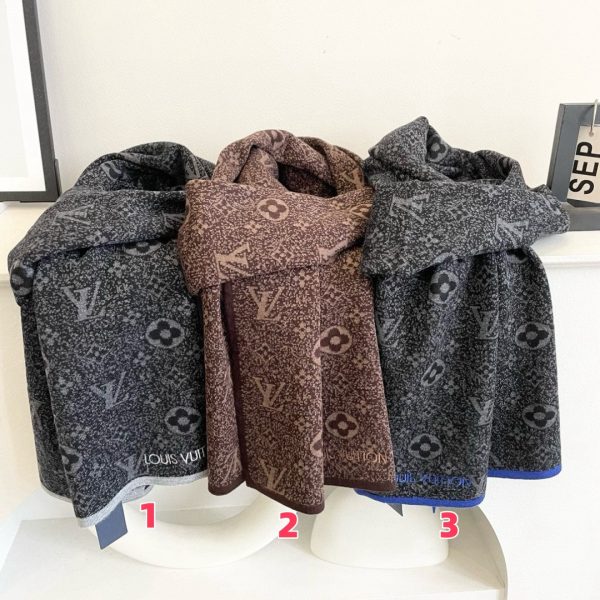 Louis Vuitton scarf 32x180cm 100% knitted cashmere 2