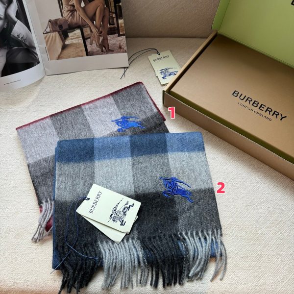 Burberry Men's scarf 30x168cm 100% cashmere