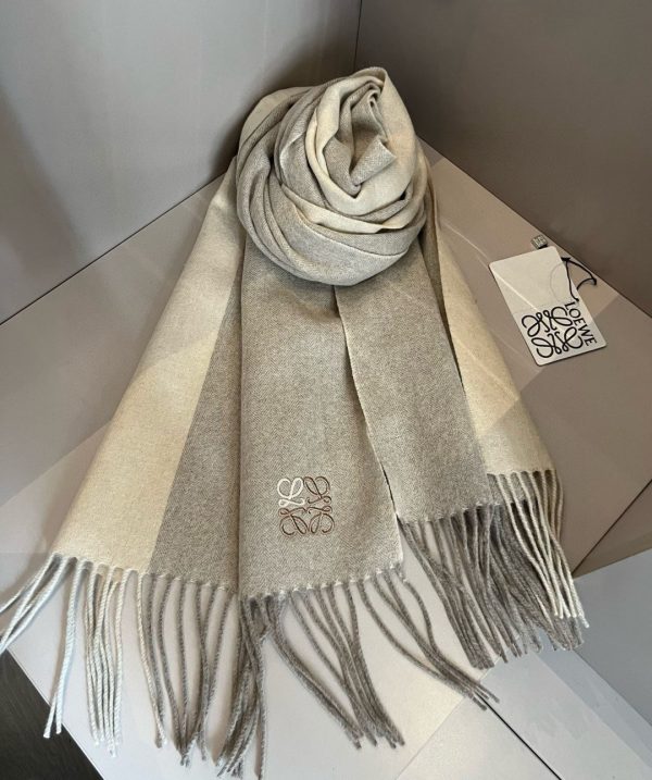 Loewe scarf 35x180cm 1