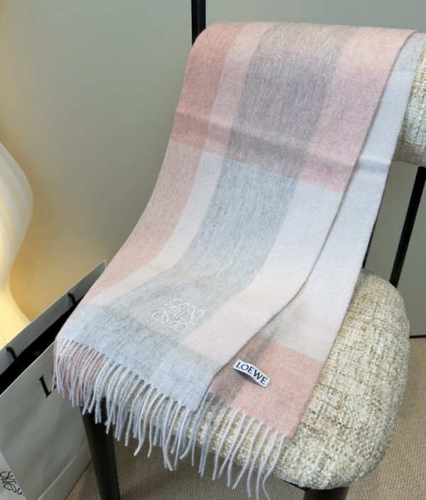 Loewe scarf 30x180cm 1