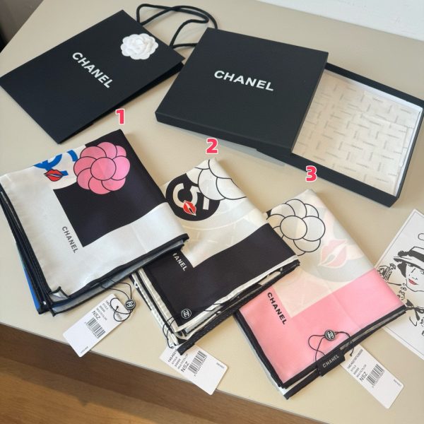 Chanel scarf 90x90cm 2
