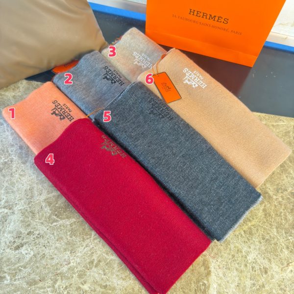 Hermès scarf 32x180cm 1