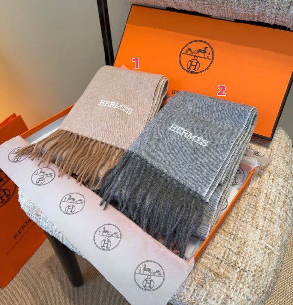 Hermès scarf 35x190cm 1