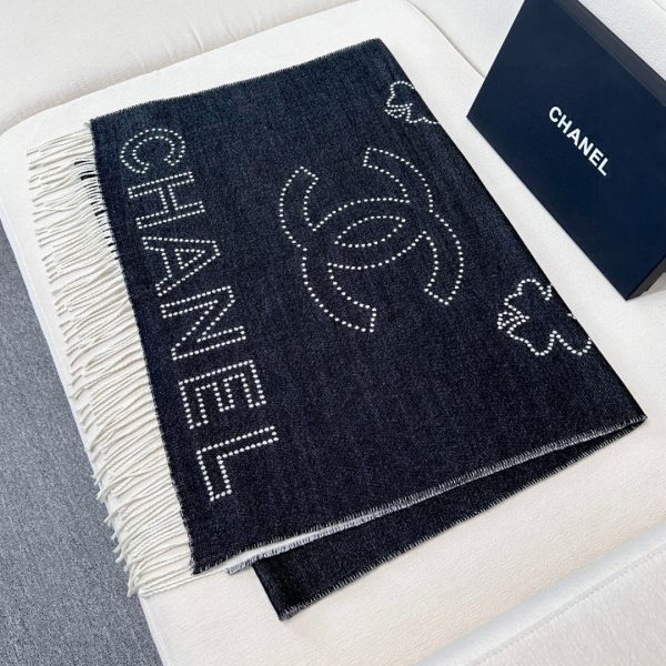 Chanel scarf 70x200cm